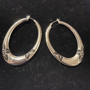 Elegant two sided Silver / black Floral Hoop Earrings
